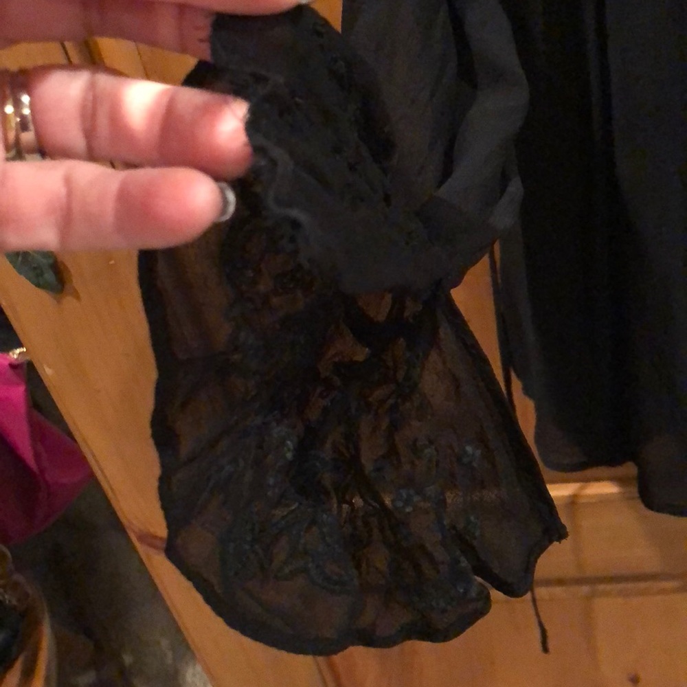 Maternity 👣 Blouse 🥳 - Picture 4 of 7